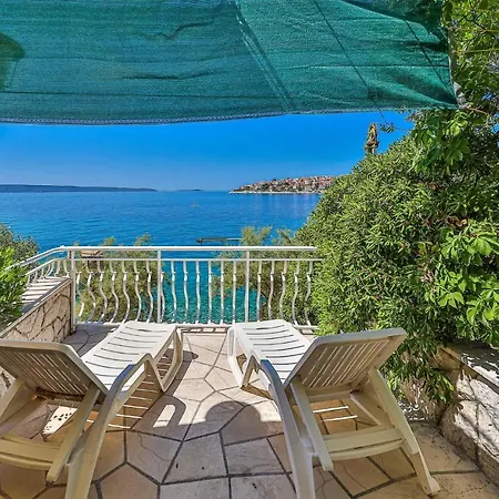 Awesome In Okrug Gornji With Kitchen * Trogir